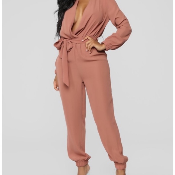 Fashion Nova Pants - Dusty rose romper
